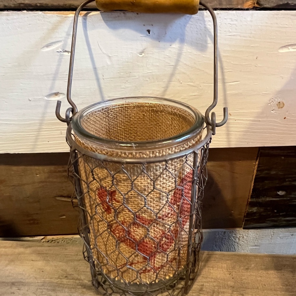 Farmhouse Decor - Picture 2 of 8
